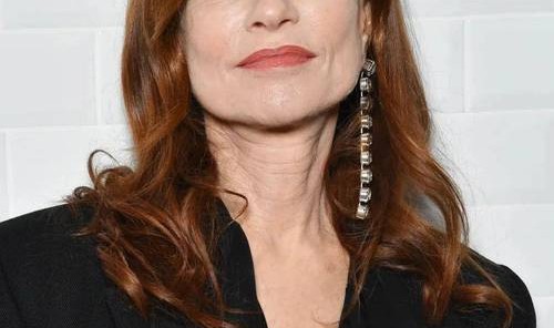 出道15年,为何她始终稳居顶流宝座?