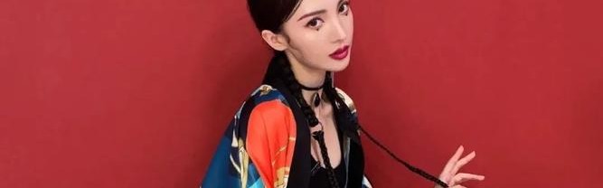 比亮片眼妆更圈粉的魅惑泪痣妆，今年跟金晨学到了！