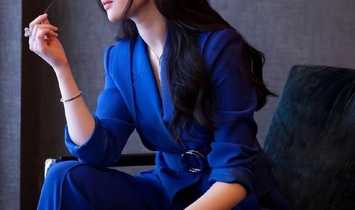 原来刘亦菲才是掌管职场穿搭的“神”