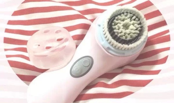 在家做SPA不是梦！不入手都不能安心的10款美容仪