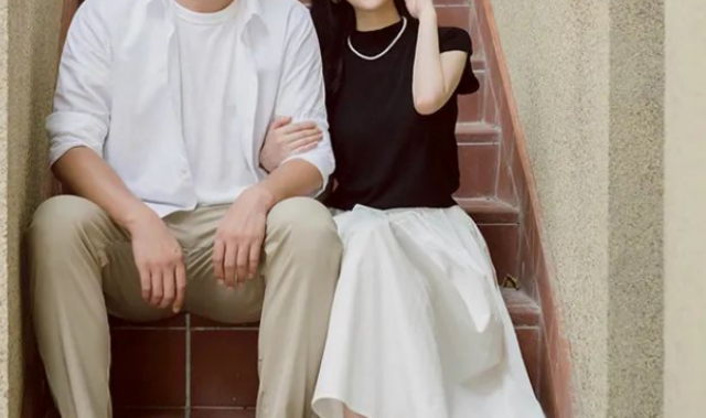 甜蜜出游，心动预警！百丽时尚解锁秀恩爱的正确打开方式