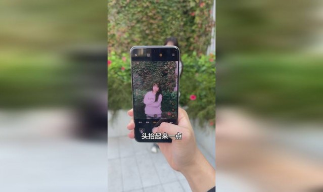 总能靠Live图出圈，她怎么做到的？