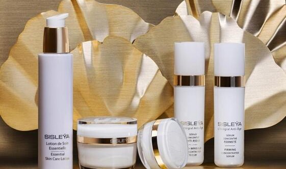 希思黎抗皱修活系列，抗老就要一步到位！