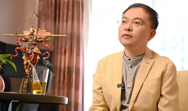 段睿：面对渐冻症，蔡磊是勇者，我是举起盾牌的人