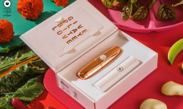 The NEO Lipstick 一支有“心”的唇膏