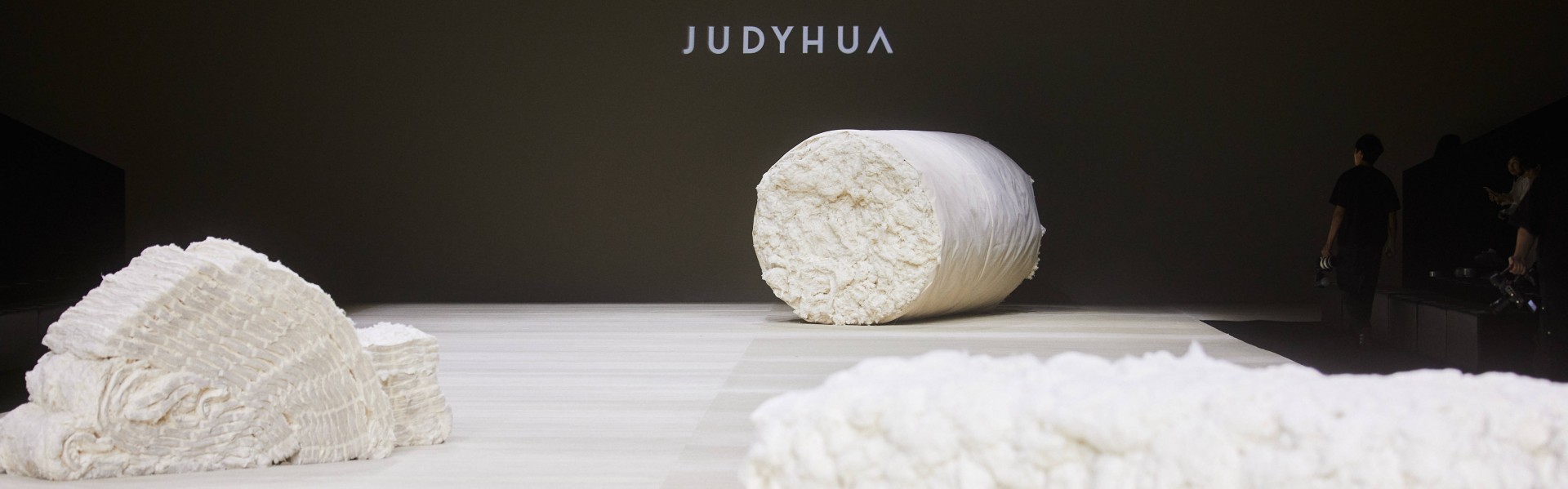 JUDYHUA 2025春夏系列 生命之轻与重