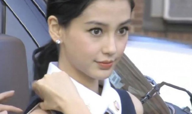 Angelababy:“玩”一夏