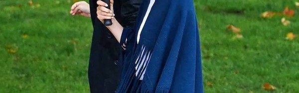 芈月去伦敦时装周看秀竟这么会穿！