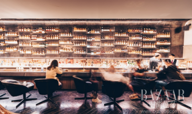 CHAO开启第二届北京威士忌狂欢节，打造京城最长威士忌墙