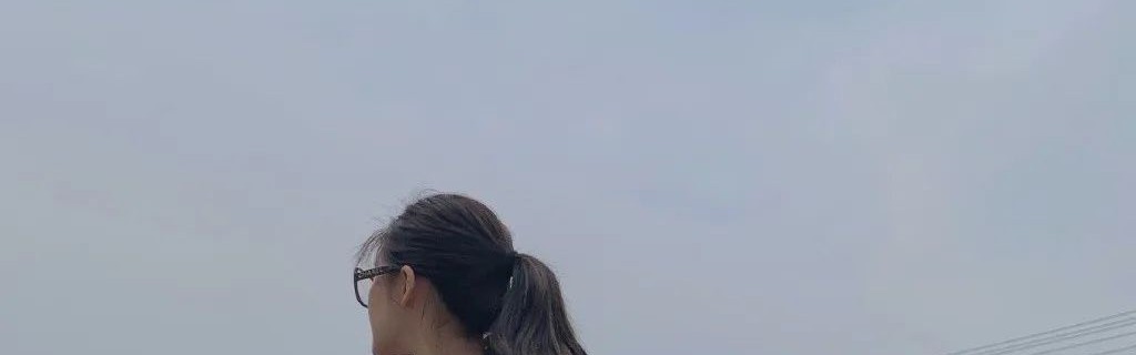 热到晕的夏天,你还要散着头发吗?