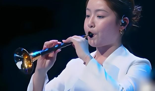 中国第一位唢呐博士刘雯雯：唢呐也能国际化和时尚化