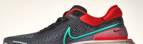 Nike React Infinity Run 2 和 Nike ZoomX Invincible Run:稳稳保护每段征程