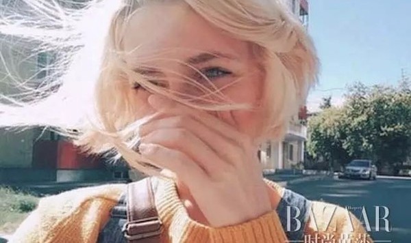 鹿晗亲身示范桃心短发，快来追随“男友”脚步，敢于展露性格才能引人注目！