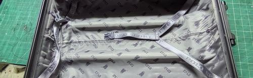 苏州拉杆箱热卖,苏州专业修鞋工厂承担修理女性行李箱工作