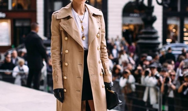 我买了一只年纪比我妈妈还大的包，还挺时髦！