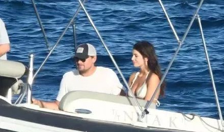 卡戴珊的冰箱三室一厅,GUCCI的米奇谁敢不爱?