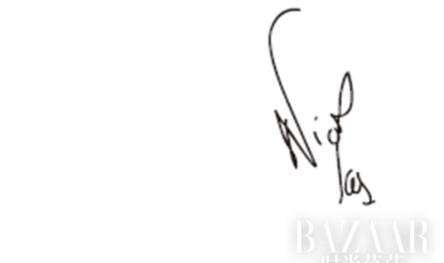 纪梵希“高级定制系列”天鹅绒唇膏 京都限量版