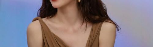 化妆能力过硬居然能省出一套房？钟楚曦到底是个什么宝藏女明星！