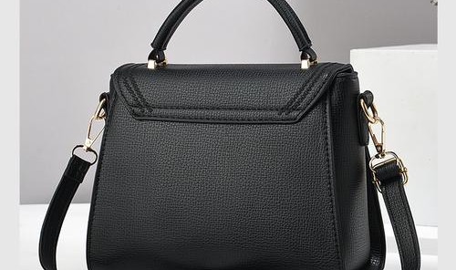 白沟箱包女包,河北保定妮妮箱包工厂生产女包不算奢侈品