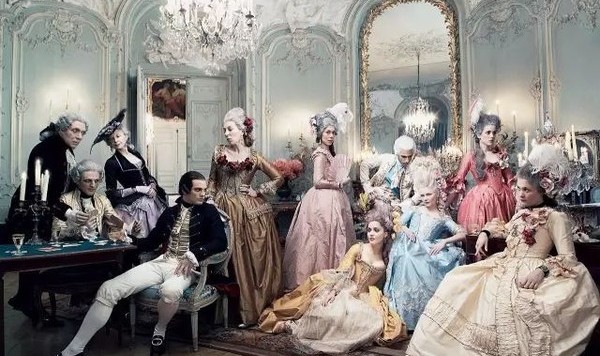 为何洛可可这么高贵华丽？ ​