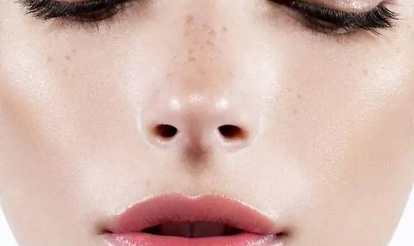 急救“换季脸”！大油田和干妹妹：精油要用，而且要用到极致！