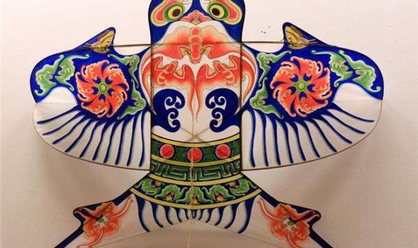 周末一起去放风筝，约吗？