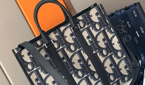 男士手提包十大名牌,男士十大名牌包包出炉