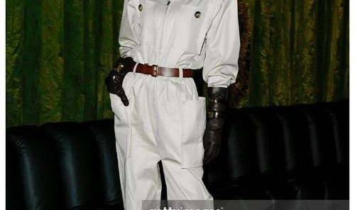 有了刘雯唐嫣的奶奶毛背心，秋天里的奶茶随便喝