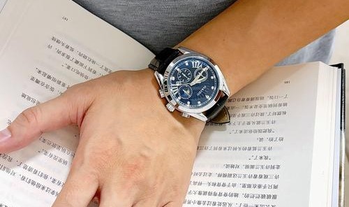 这样搭配腕表,男人的魅力会让女人难以抵挡