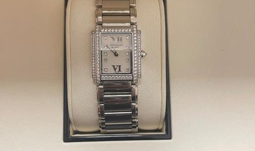 世界第三大的平面钻石，竟然是一块百达翡丽表镜？