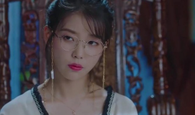 《德鲁纳酒店》完结了，但满月社长IU的百变妆容可够我再用个一千年~