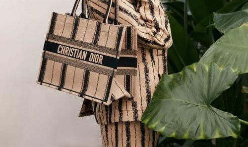 DIOR迪奥 二零二零春夏成衣系列 自然风姿