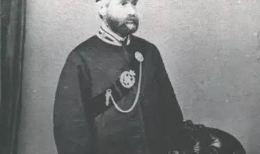 以父爱之名, 他挖了一条通向＂天堂＂的隧道, 成了新西兰著名景点