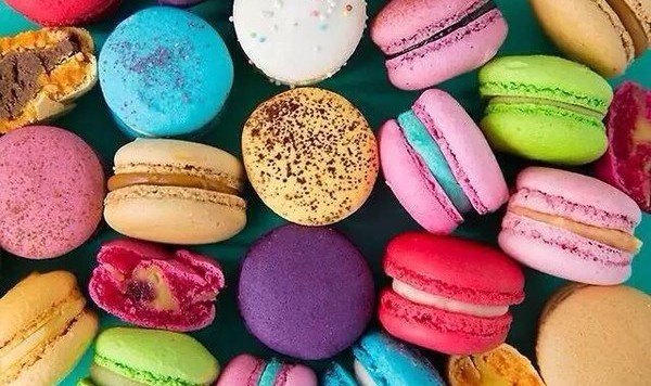 '马卡龙‘大衣点亮沉闷冬季!