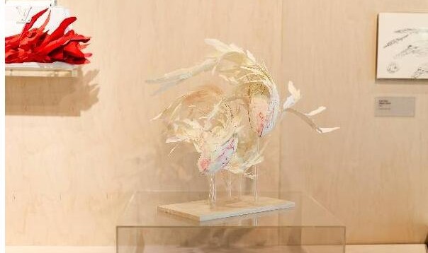 路易威登携Louis Vuitton x Frank Gehry合作系列重返迈阿密巴塞尔艺术展