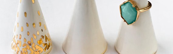 精致的女人就是连装戒指的盒子都不放过