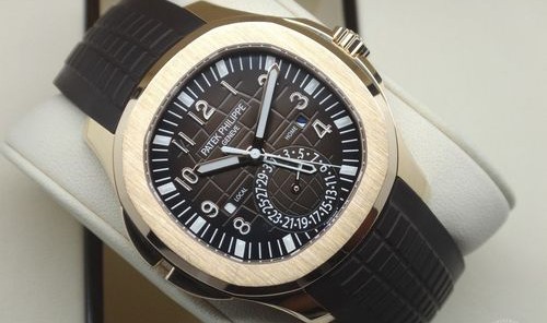 百达翡丽AQUANAUT系列玫瑰金两地时腕表5164R-001