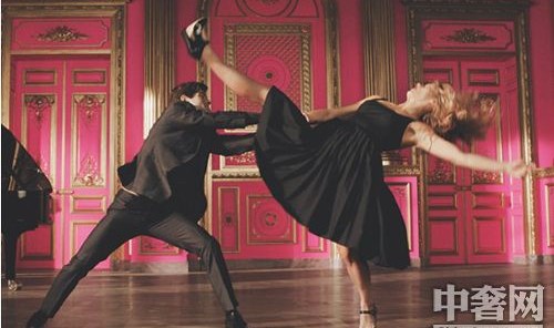 Prada Candy怦然心动的魅惑袭来