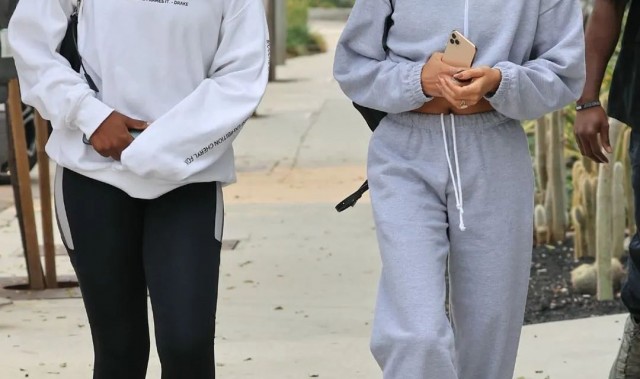 你和这些时髦精们,究竟差了多少件卫衣?!