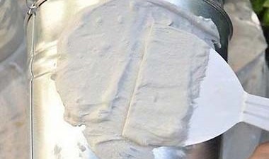 旧铁桶变身北欧风田园花盆