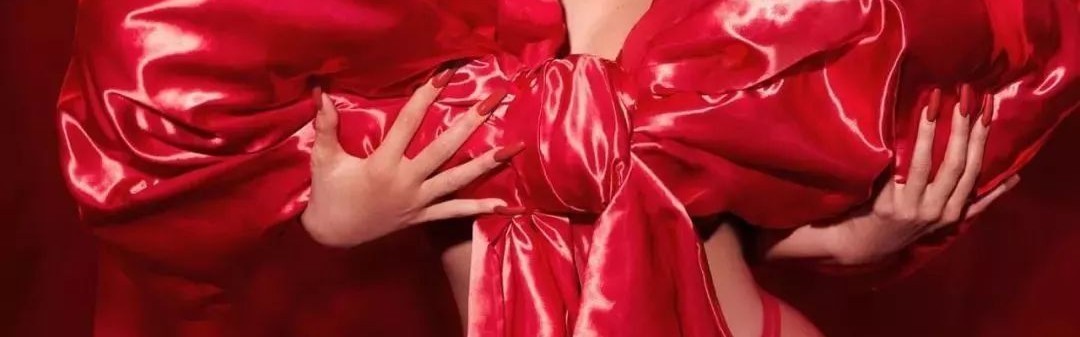 Kylie把公司卖了6个亿?DIOR and RIMOWA小箱子终于可以背上身!【每周时报】