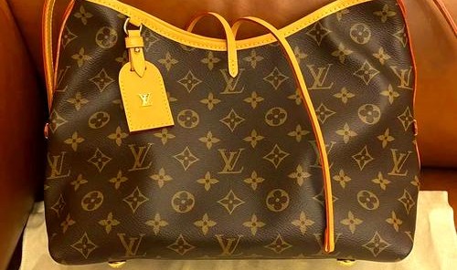 lv的包包是什么皮做的,lv包真皮不一定是真皮