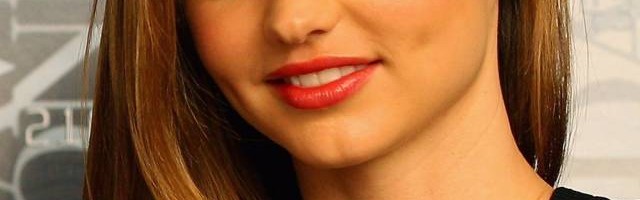 现在流行只戴一只耳环！妈妈再也不担心我乱花钱啦！