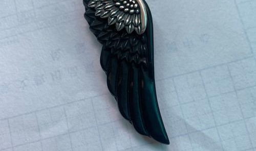 UR曜牌“天使之翼”项链：灵感来源于生活