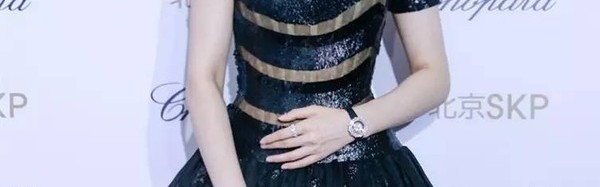 范冰冰 穿上露肩礼服,冰冰就是全宇宙最美的那个!