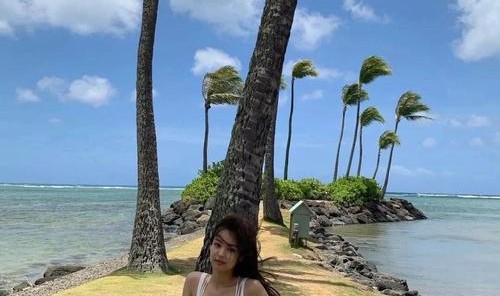 夏天一到，女明星集体翻牌这条裙子？