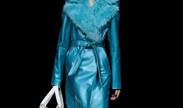 Balenciaga 发布全新 Neo Classic 机车包