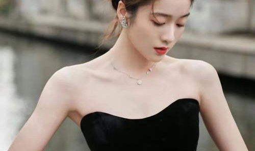 别给张雪迎的眉毛“添砖加瓦”啦！本身的野生眉不好看吗？