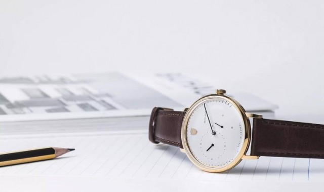 这个德国百年腕表品牌，是muji们的祖师爷