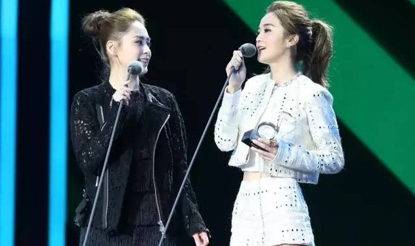 Twins 显高不是长的高,穿衣也能穿出1米8!